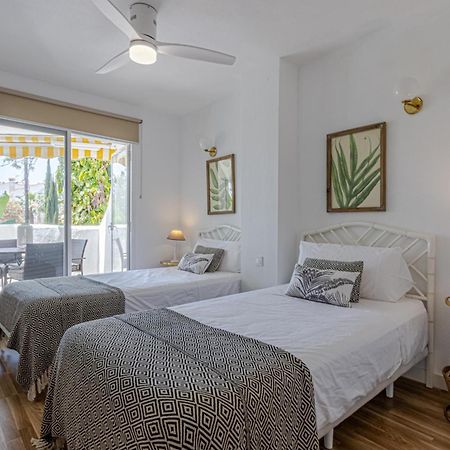 Benalgolf Lovely Apartment In Benalmadena With Sea Views, Excellent Wifi Connection, Private Backyard With Bbq Exterior foto